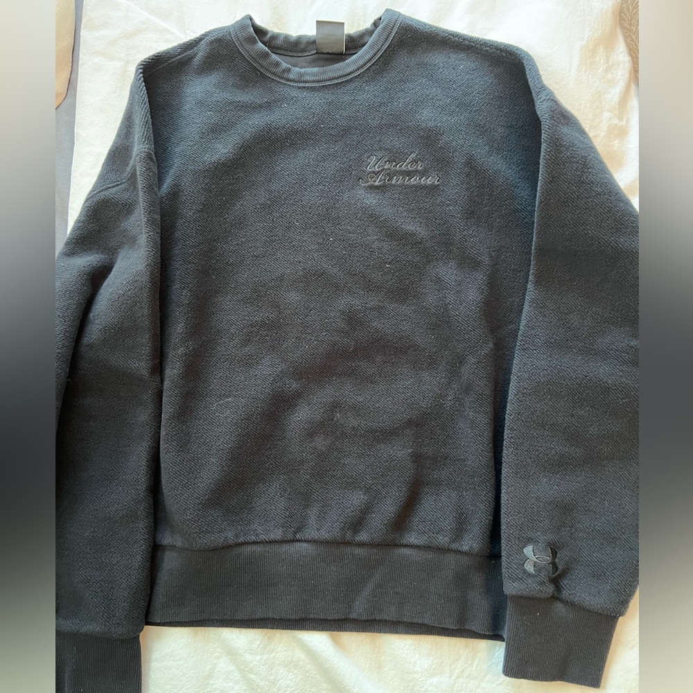 Under Armour Men's Black Sweatshirt